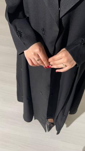 ميني مات واقف وشك