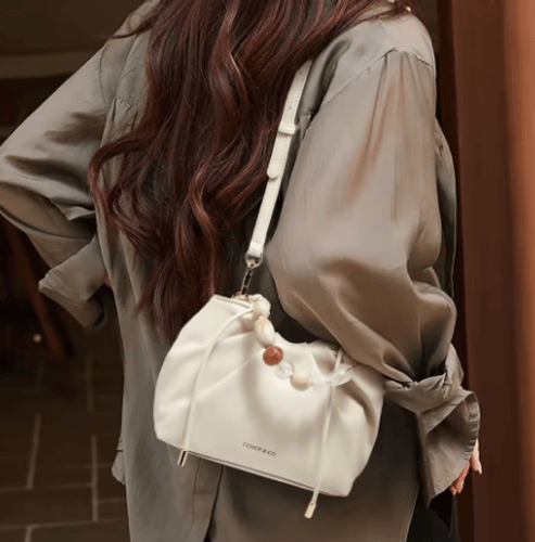 حقيبة يد نسائية شتوية