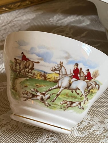 ساكب حليب و سكرية من ريجنسي