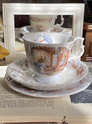 Royal doulton brambly hedge winter