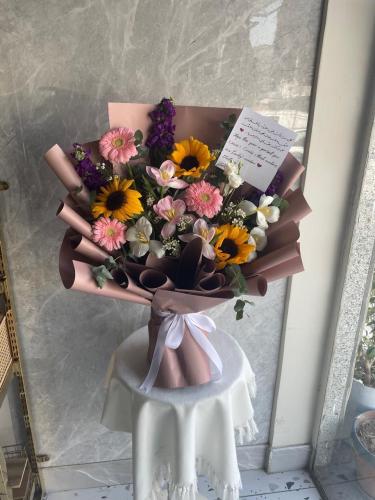 Solar bouquet