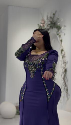 فستان بنفسجي شك