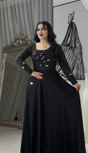 فستان اسود شك