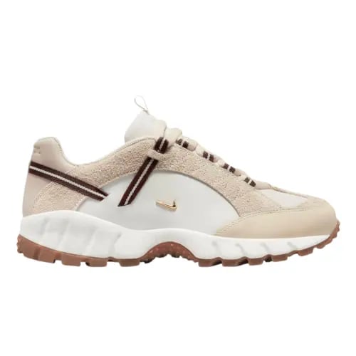 Nike Air Max Excee - Sand & Gold Accents