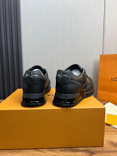 LV Run away sneakers