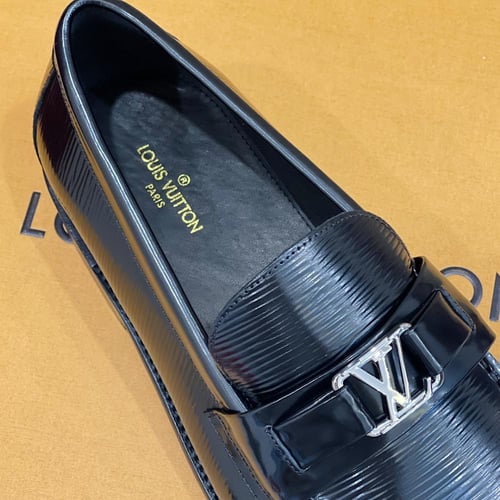 شوز LV major لويس فيتون