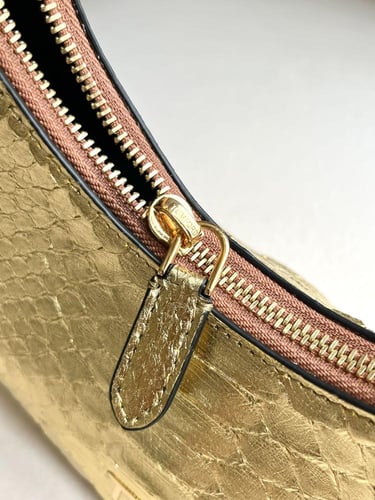 توم فورد 23 سم