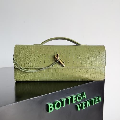 BV Andiamo Clutch 29cm