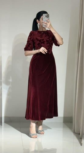 فستان مخمل انيق وراقي