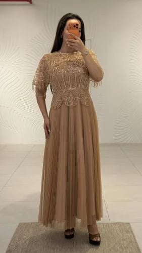 فستان طويل سهرة فخم