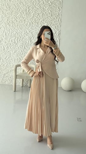 فستان طويل للمناسبات