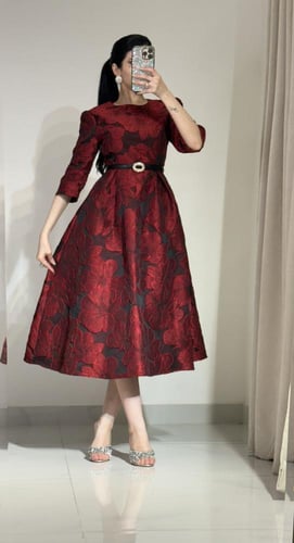 فستان ميدي مكس الاورغنزا بالجكار