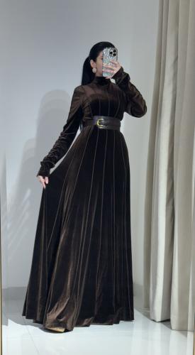 فستان دانتيل فخم وانيق