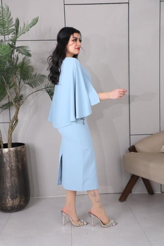 طقم تيور قطعتين راقي مع التطريز على البلوزة والتنو...