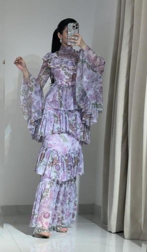 فستان طويل مورد انيق