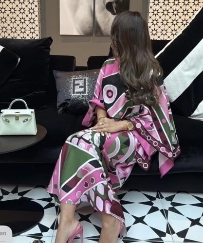 فستان طويل حرير استرتش فخم وانيق
