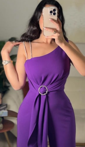 جمسوت نسائي انيق مزين بخطوط الكريستال على الكتف ال...