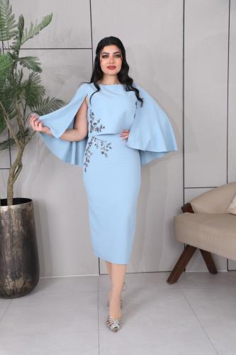 طقم تيور قطعتين راقي مع التطريز على البلوزة والتنو...