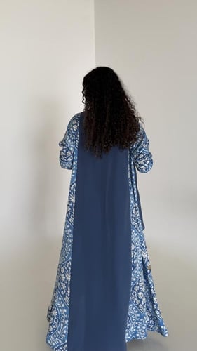 Abaya 50