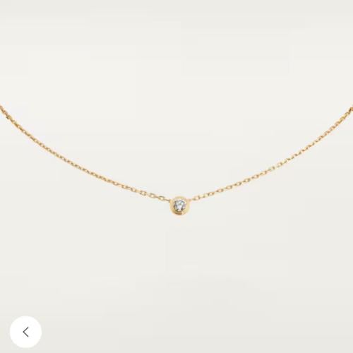 قلادة دامور بسولتيره