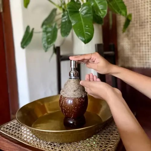 Safa Coir Dispenser