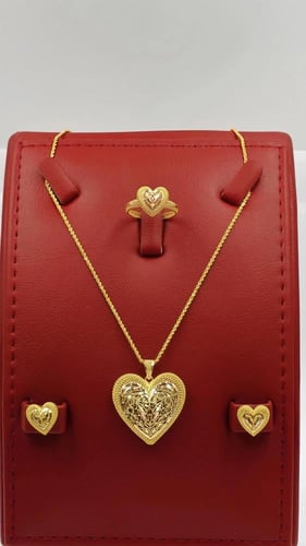 طقم ذهب عيار 21 - 21K Gold set