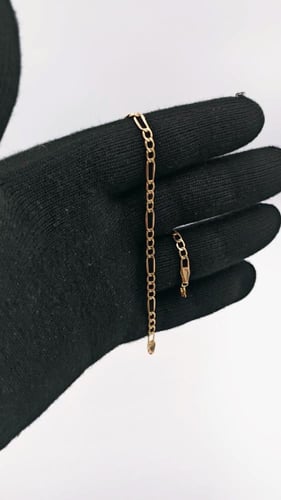 إسوارة ذهب عيار 18