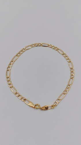 إسوارة ذهب عيار 18