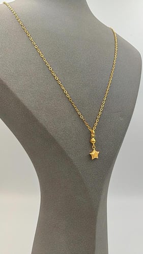 عقد عيار 18 - Necklace gold 18K