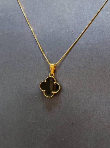 Necklace 18k Gold - عقد فان كليف عيار 18