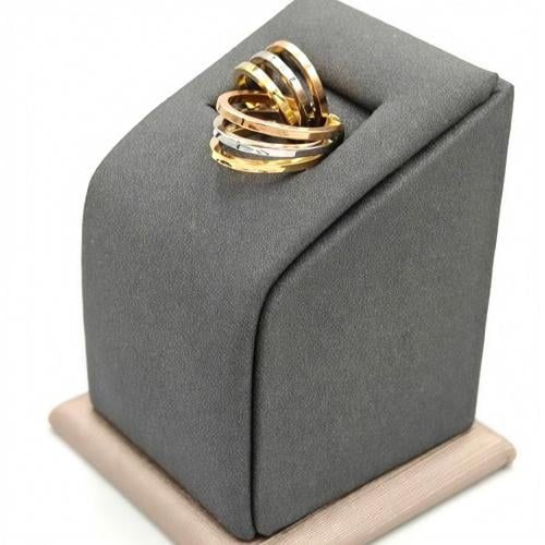 Earring 18K Gold - حلق عيار 18