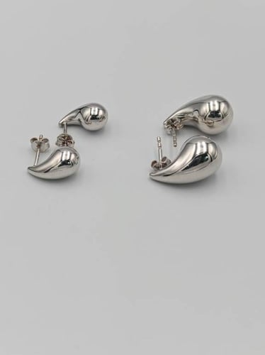 White Gold Earring Drop Shape 18K