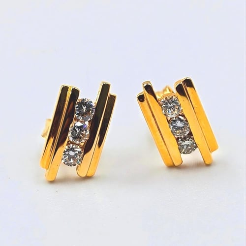 طقم الماس عيار 18 - Diamond Set 18k