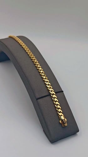 Bracelet 18K Gold - إسوارة ذهب عيار 18