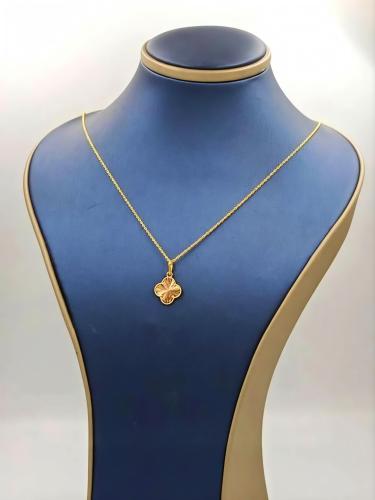 Van Cleef Necklace 21k Gold