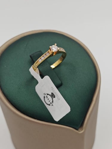 Diamond Ring 18K Gold - خاتم الماس عيار 18