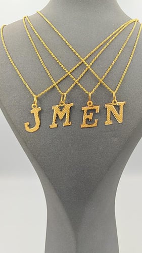 سلسال تعليقة حرف عيار 18 - Chain with pendant 18K