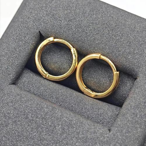 حلق ذهب عيار 18 - 18K Gold Earrings