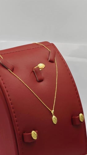 طقم ذهب عيار 18 - 18K Gold set