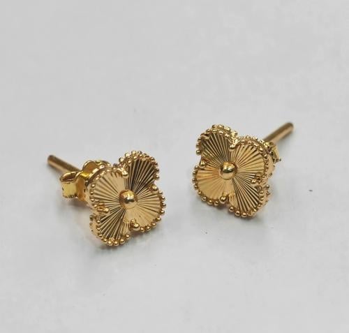 حلق ذهب عيار 18 - 18k Gold Earrings