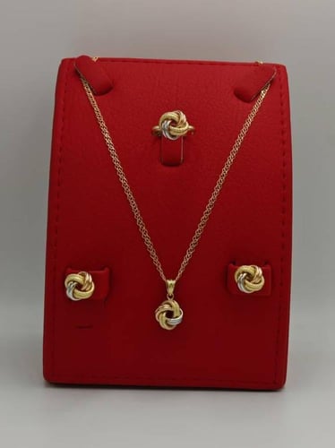 Set 18k Gold - عقد ذهب عيار 18