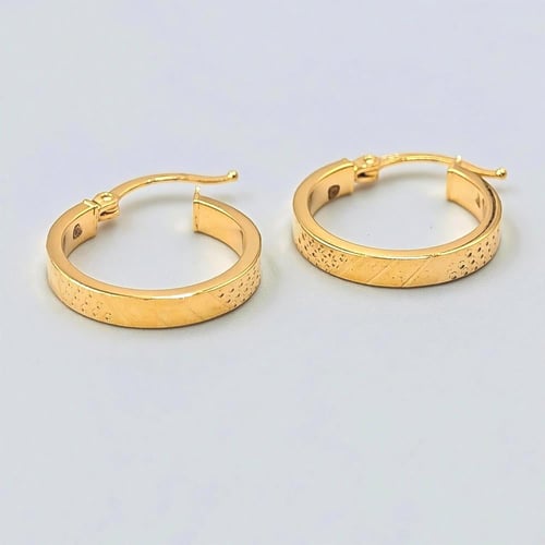 18K Earrings - حلق عيار 18
