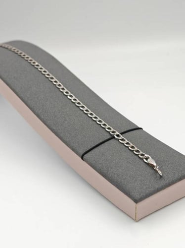 White Gold Bracelet 18K - إسوارة ذهب ابيض عيار 18