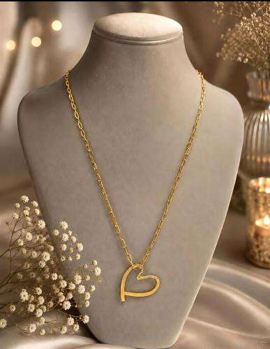 عقد ذهب عيار 18 - 18K Gold Necklace