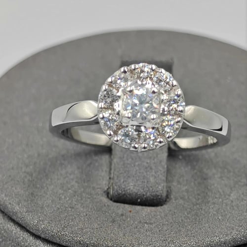 خاتم الماس عيار 18 - 18K Diamond Ring