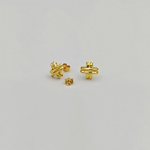 Earring 18K Gold - حلق عيار 18