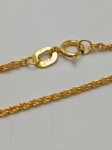 Letters Necklace 21K Gold - عقد حروف عيار 21