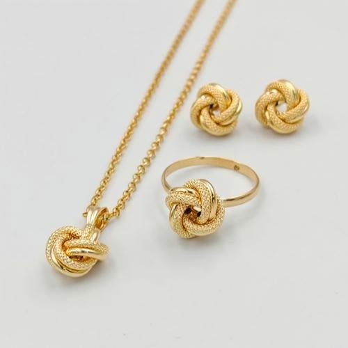 Set 18k Gold - طقم ذهب عيار 18