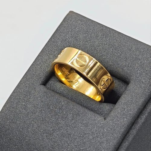 18K Gold Ring - دبلة ذهب عيار 18 بتصميم كارتير