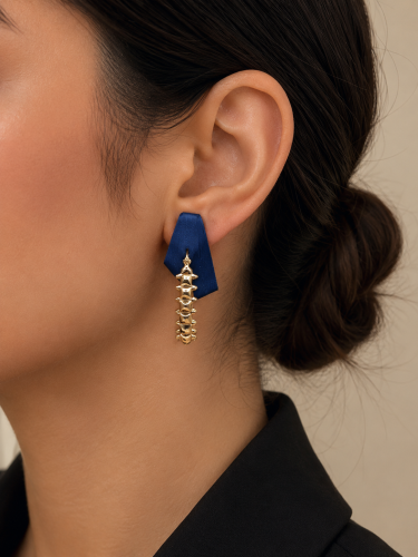 حلق ذهب عيار 18 - 18k Gold Earrings
